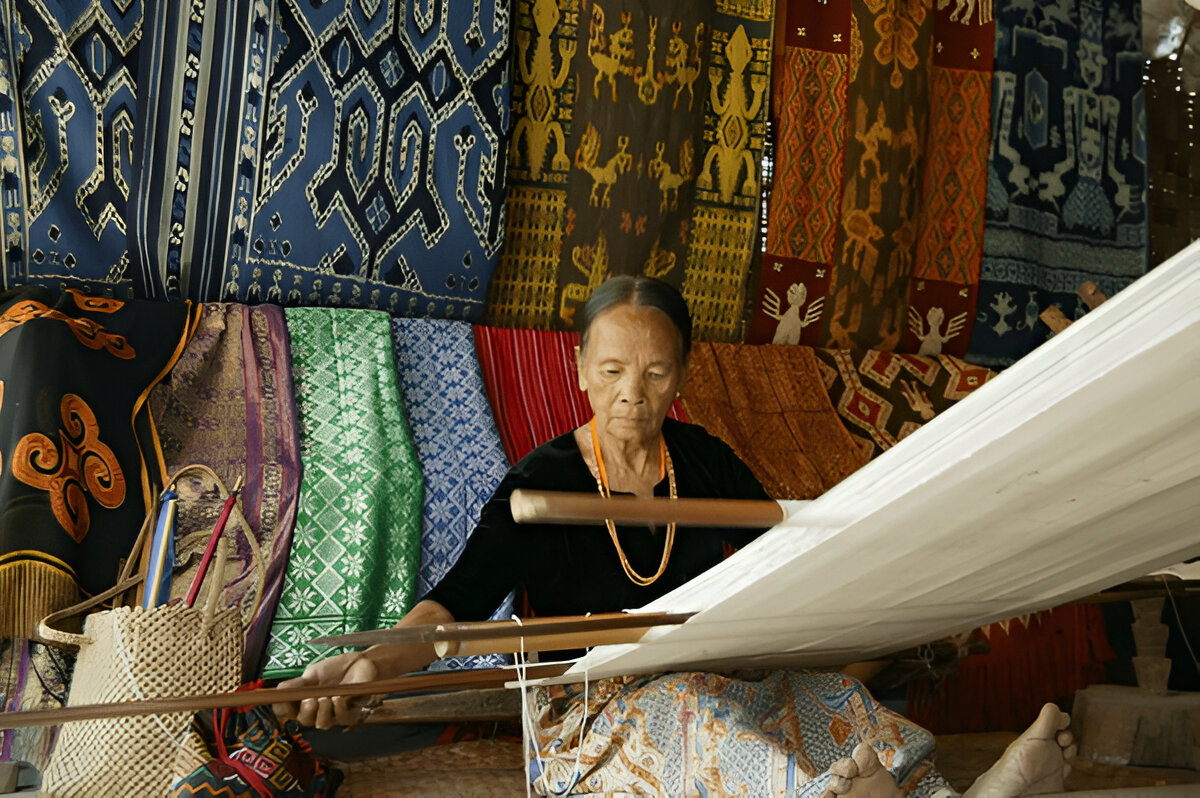 oleh oleh makanan khas makassar